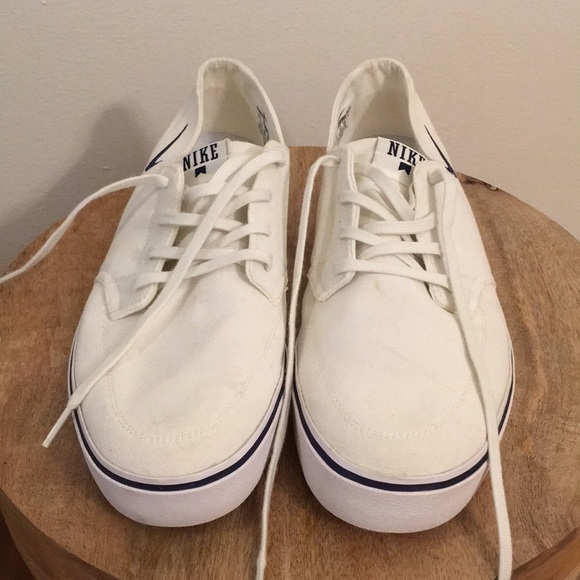 nike boat shoes mens